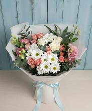 Букет цветов из:  Розы, Лизиантусы и Хризантемы #REPLACE_PRED# Объячево
