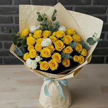 Букет цветов из:  Розы в Объячево