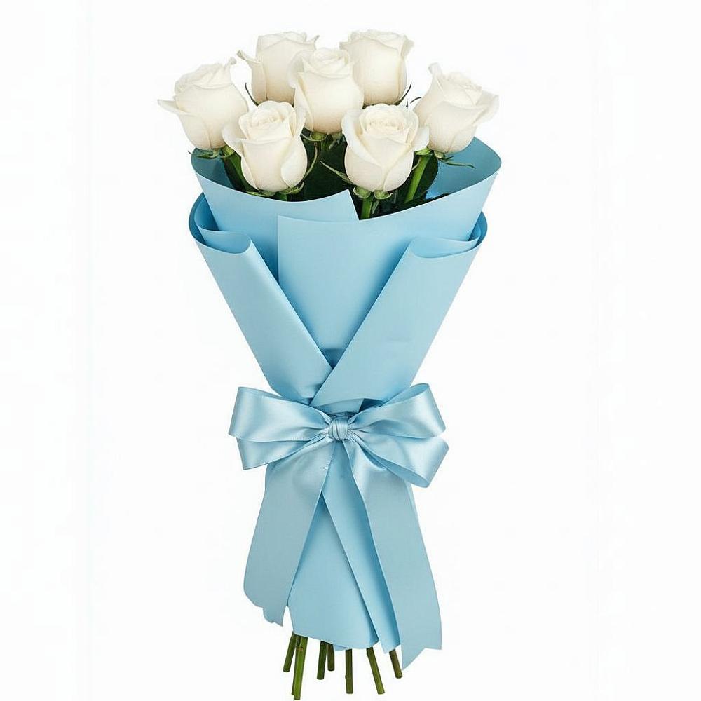 Букет 7 белых роз Проуд в Объячево
