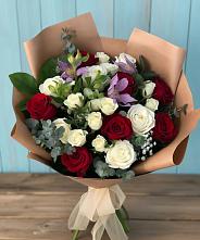 Букет цветов из:  Розы и Альстромерии в Объячево