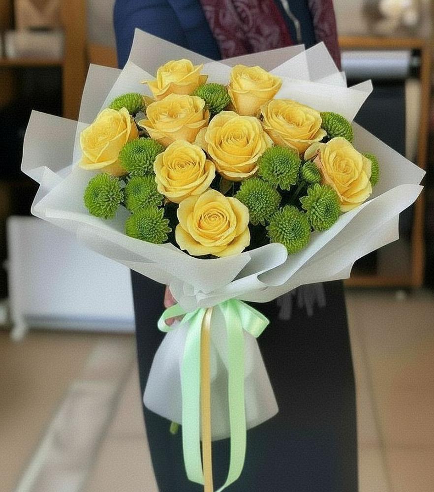 Букет цветов из: Хризантемы и Розы в Объячево