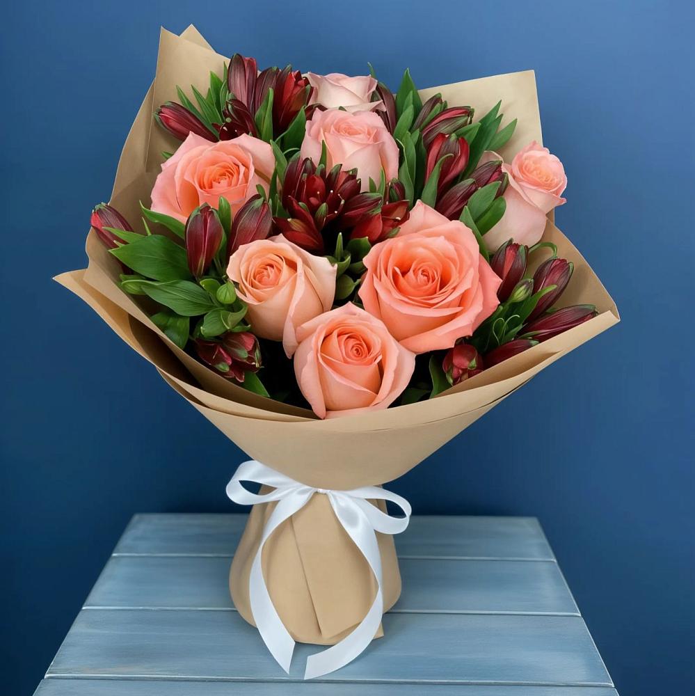 Букет цветов из: Розы и Альстромерии в Объячево