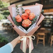 Букет цветов из:  Розы в Объячево