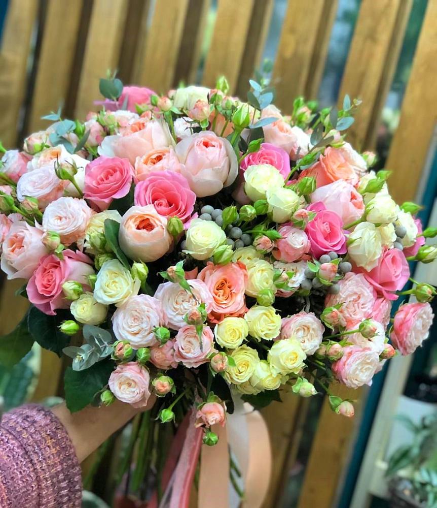 Букет цветов из: Розы в Объячево