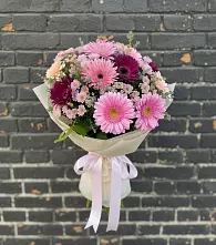 Букет цветов из:  Герберы и Хризантемы #REPLACE_PRED# Объячево