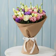 Букет цветов из:  Лизиантусы в Объячево