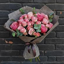 Букет цветов из:  Розы в Объячево